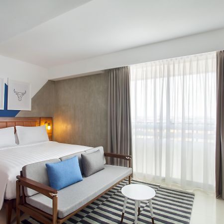 ibis Budget Cikarang Festival Bekasi Eksteriør billede