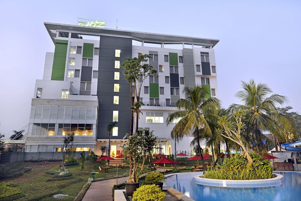 ibis Budget Cikarang Festival Bekasi Eksteriør billede